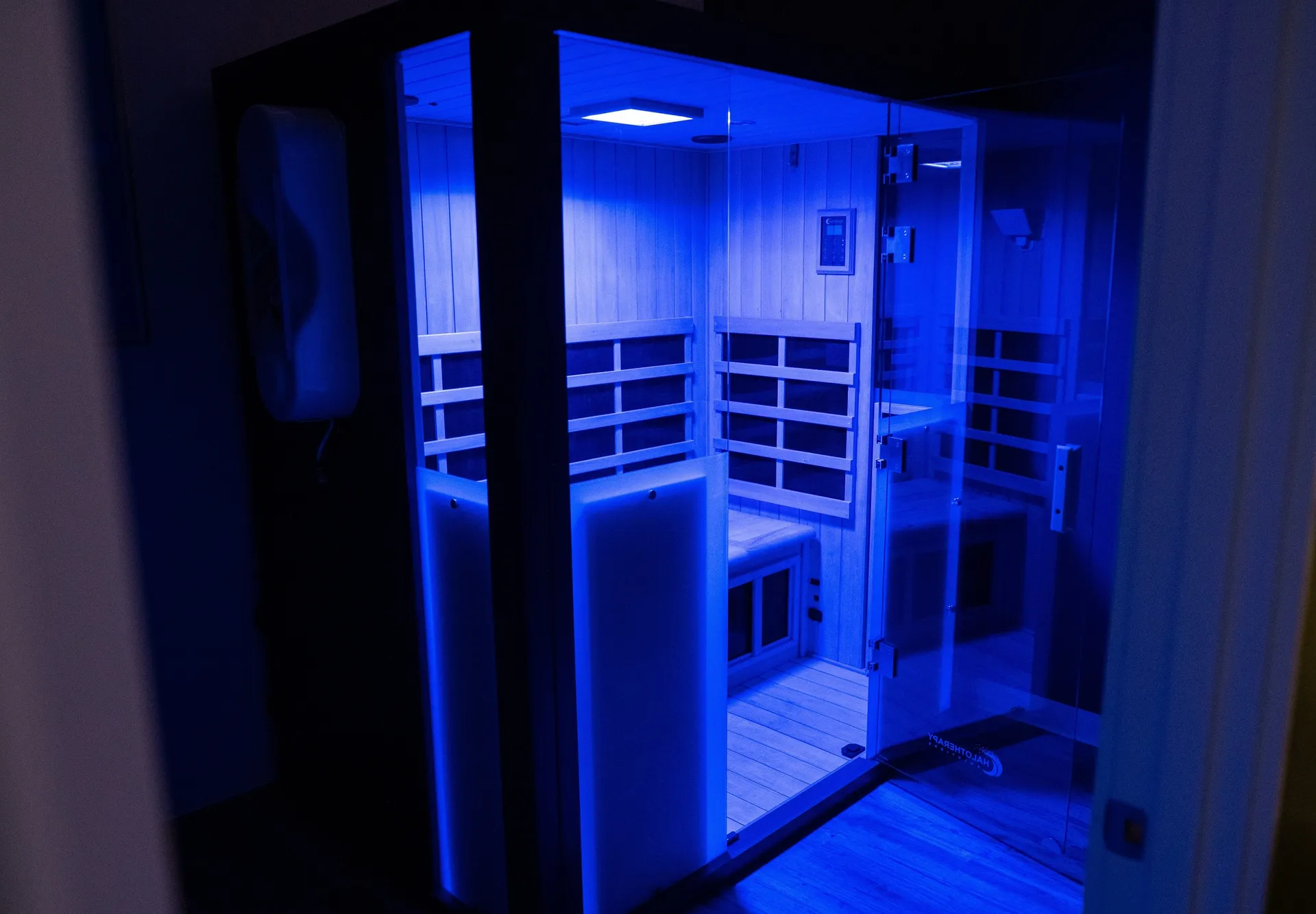 Infrared sauna with blue light